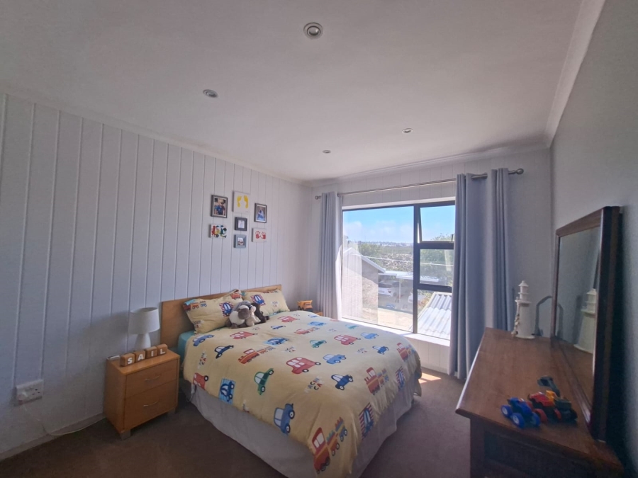 6 Bedroom Property for Sale in Da Nova Western Cape